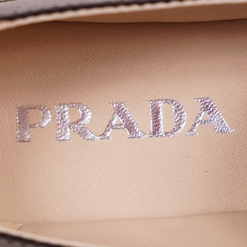 37 NEW $790 PRADA Black Leather EMBOSSED LOGO CREST Summer FLATS ESPADRILLE NIB
