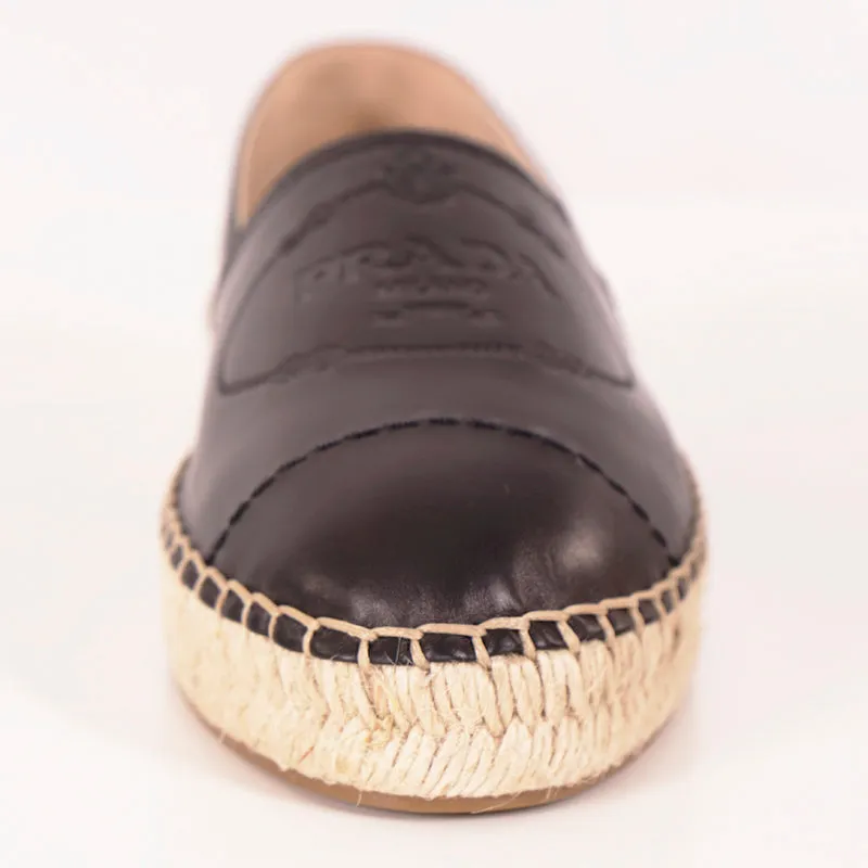 37 NEW $790 PRADA Black Leather EMBOSSED LOGO CREST Summer FLATS ESPADRILLE NIB