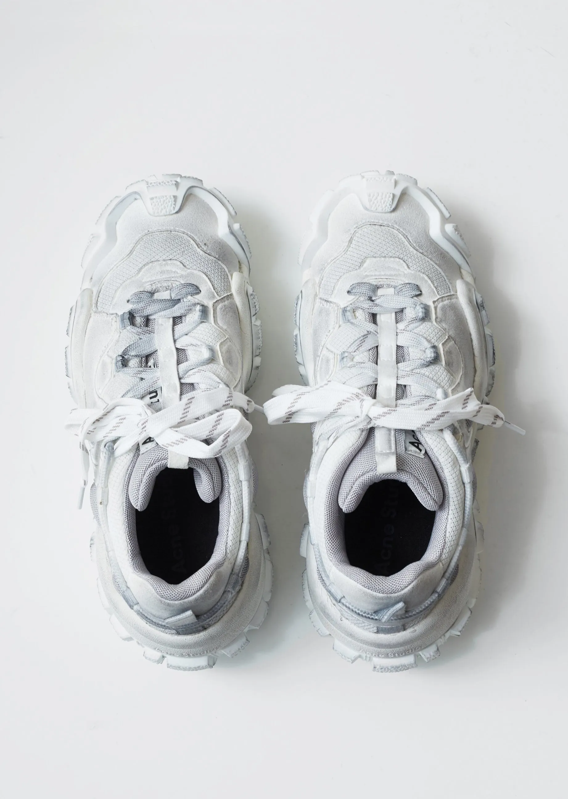 Bolzter Tumbled Sneakers