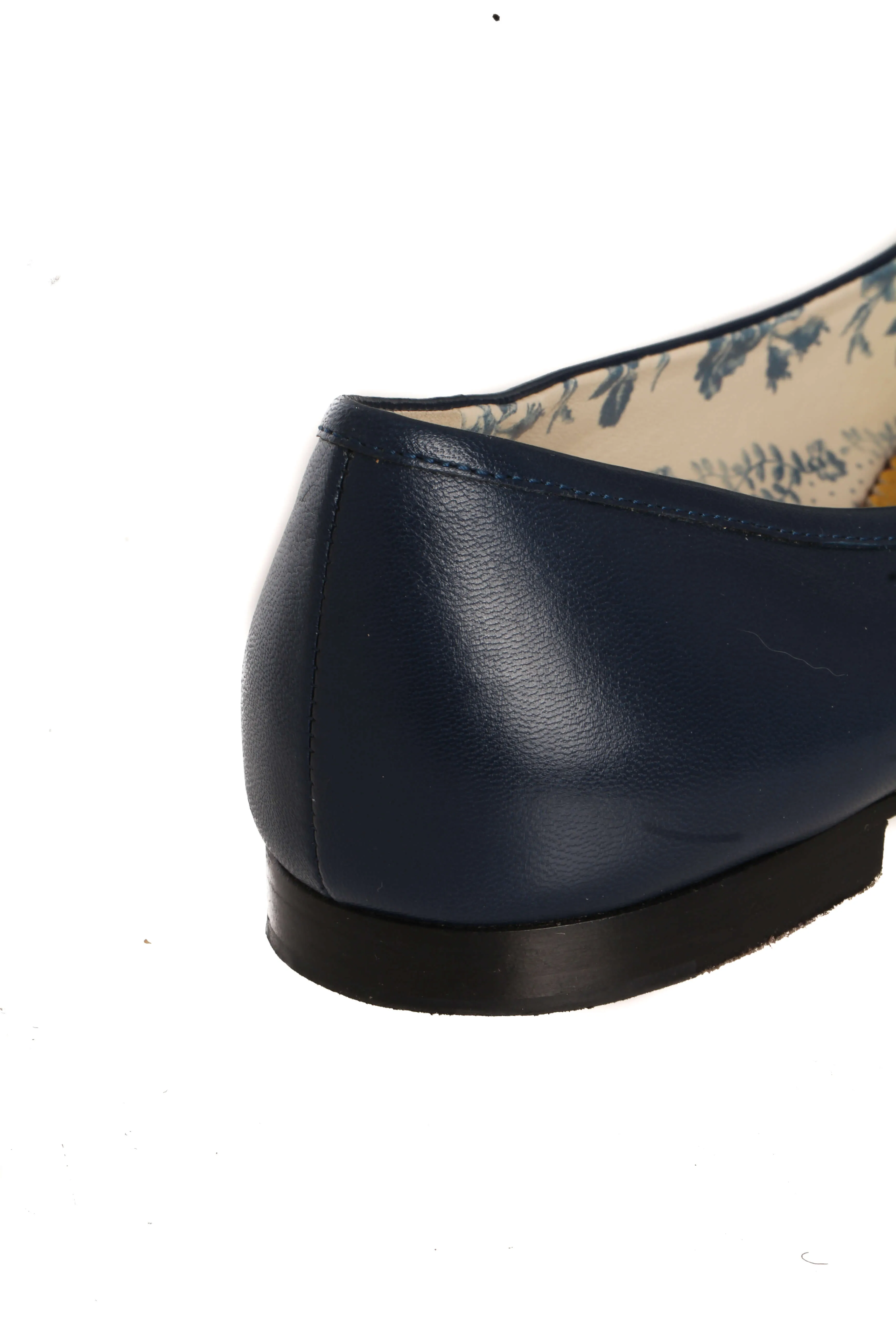 Gucci, Talla 8
