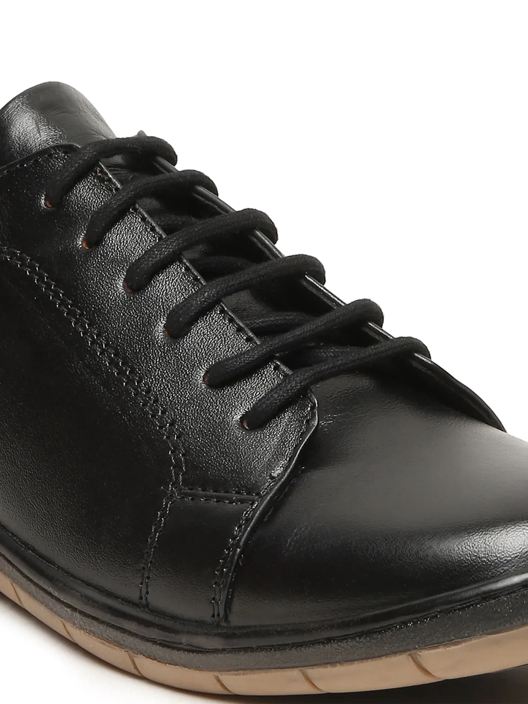 Men's Black Solid Leather Comfort Insole Sneakers