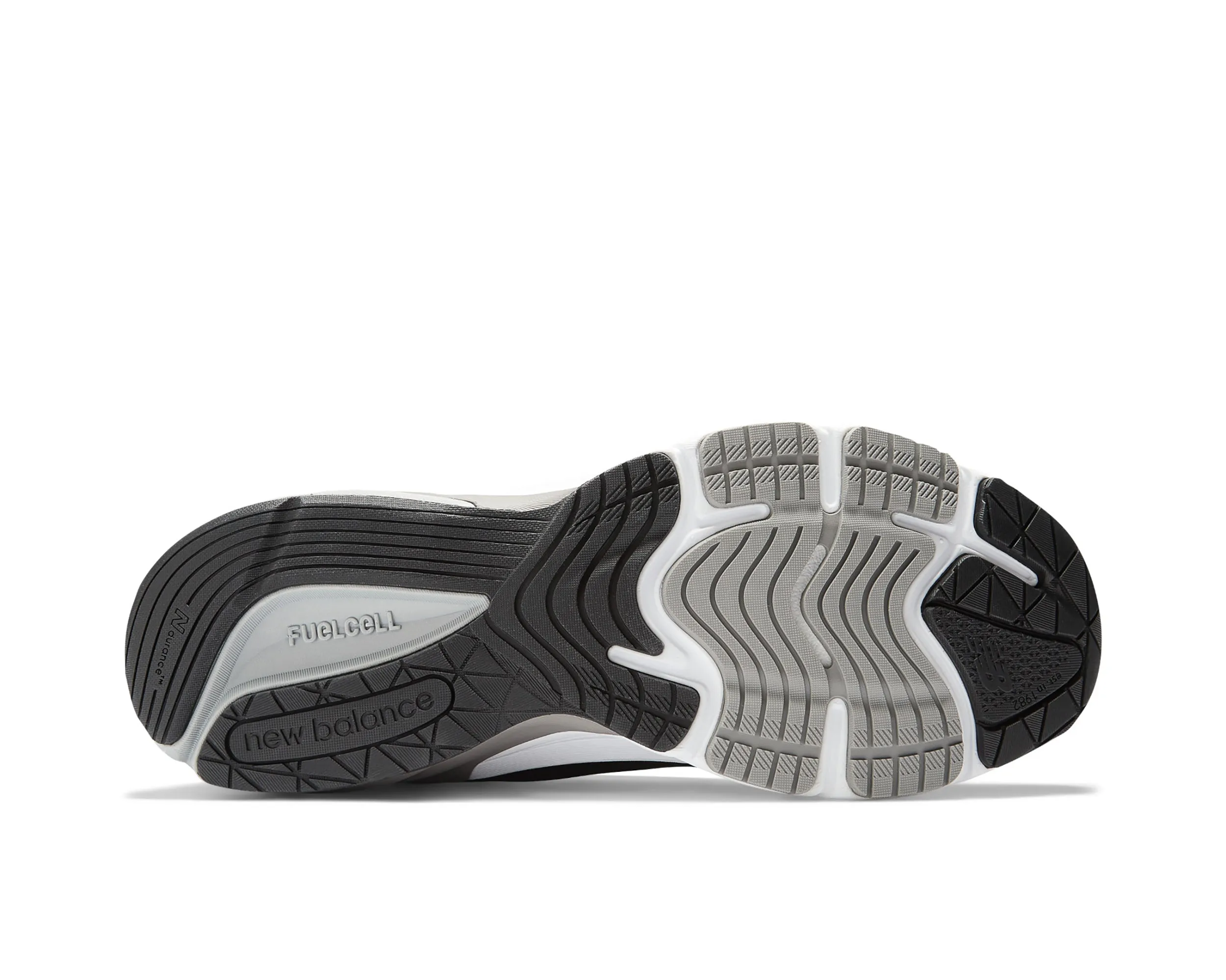 Men`s M990v6 Sneaker
