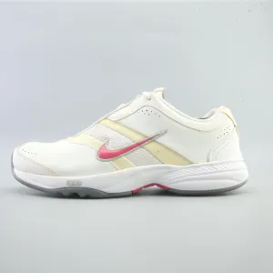 NIKE STEADY 7