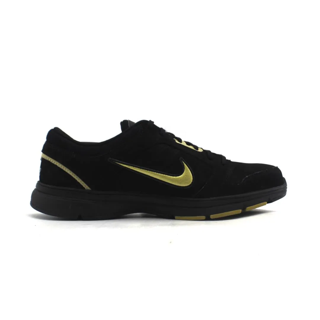 NIKE STEADY IX