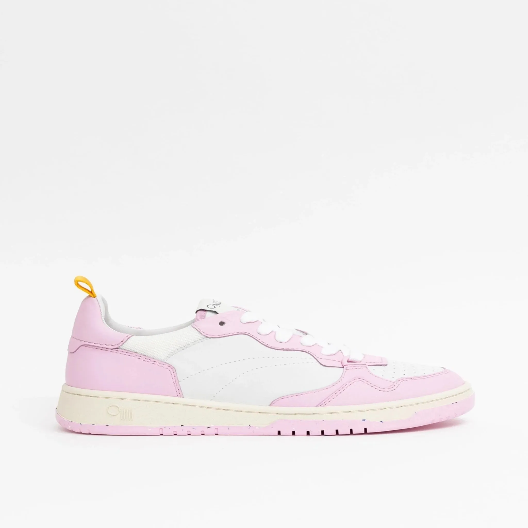 Oncept Phoenix Sneaker - Orchid
