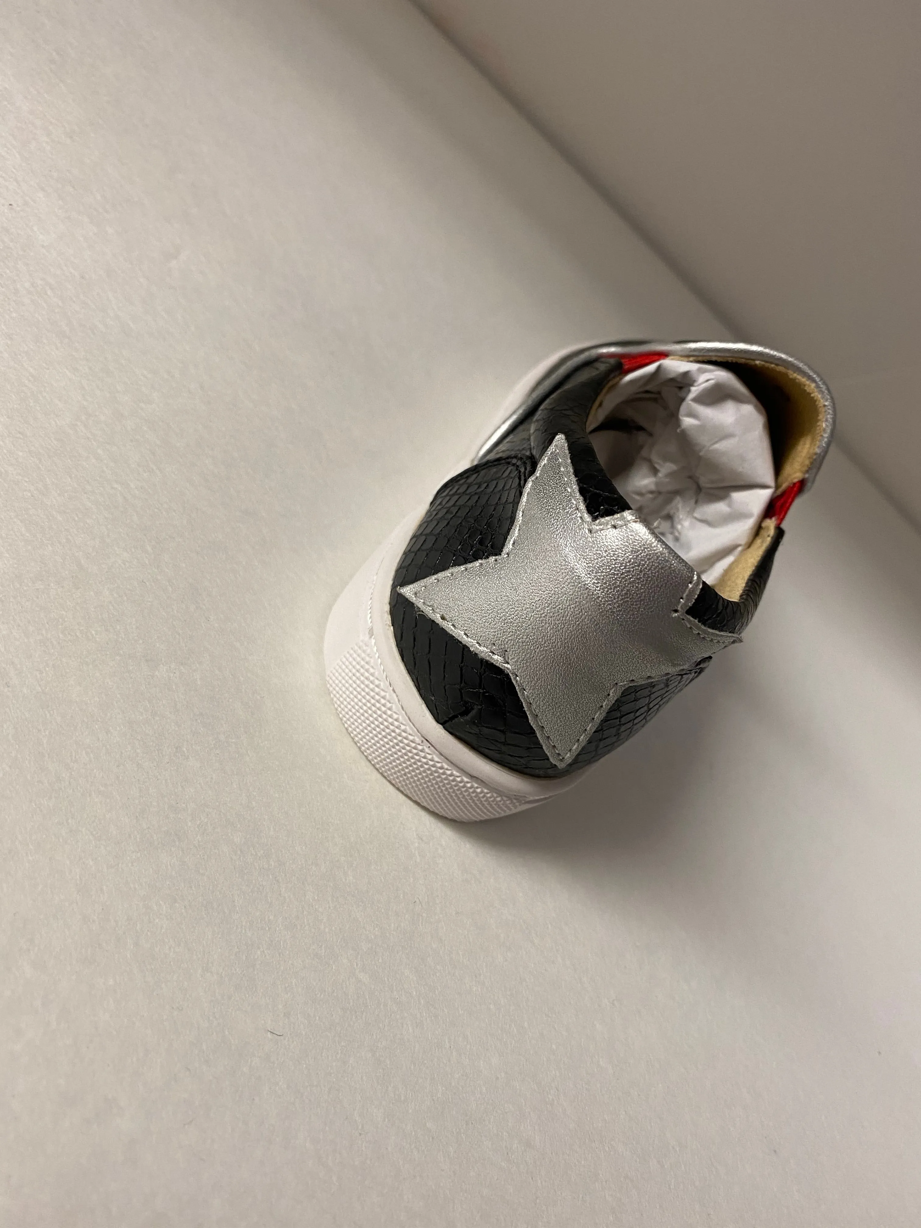 SALE Villa 118 Mandy Textured Leather Silver Trimmed Slip On Sneaker